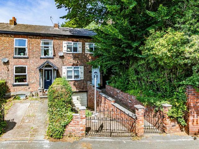 House for sale in Trafford Park, Greater Manchester