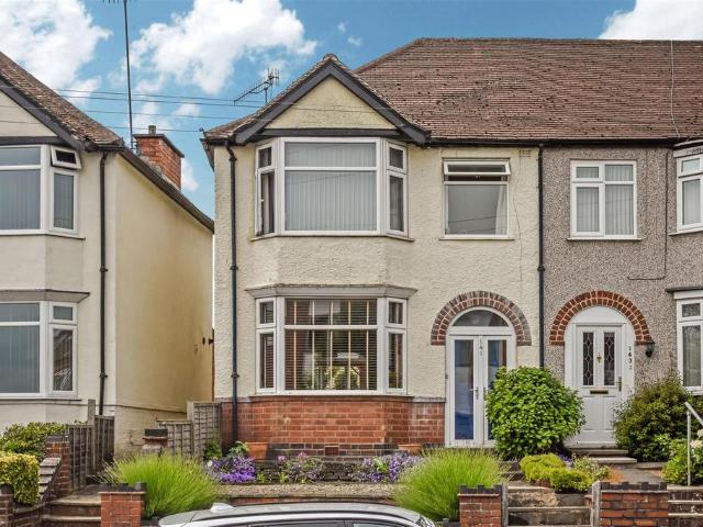 House for sale in Woodloes Park, Green Close