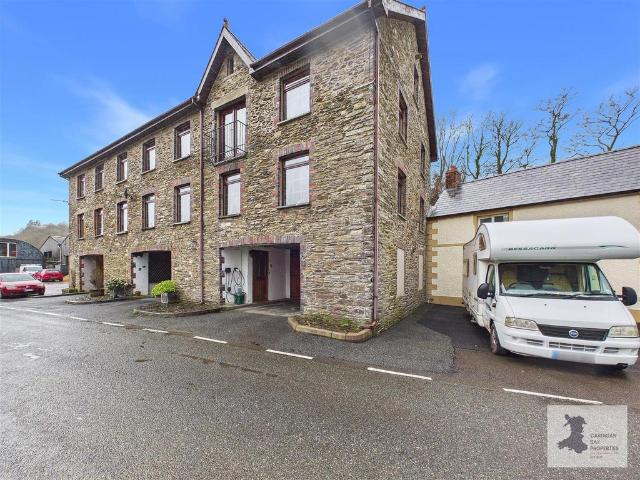 House for sale in Llandysul, Wales