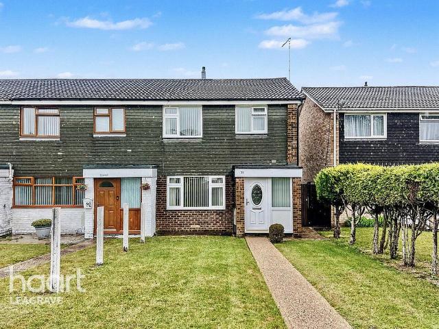 House for sale in Marsh Farm, Luton