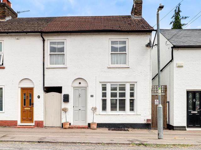 House for sale in Slip End, Bedfordshire