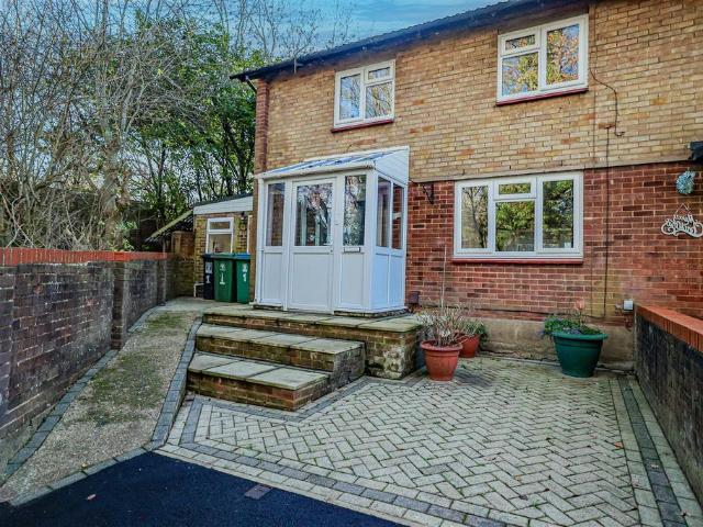 House for sale in North Watford, Hertfordshire
