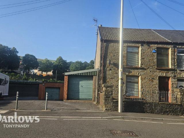 House for sale in Britannia, Llwyncelyn