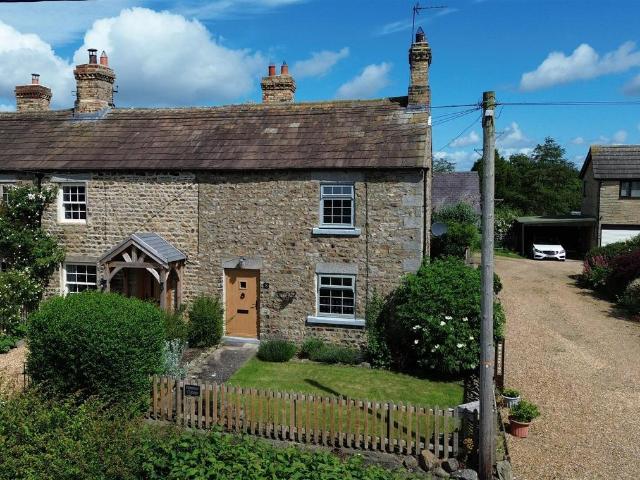 House for sale in Hackforth, North Yorkshire