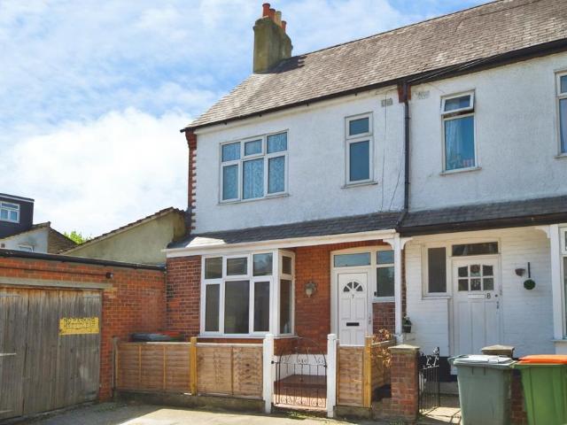 House for sale in Plashet, Greater London