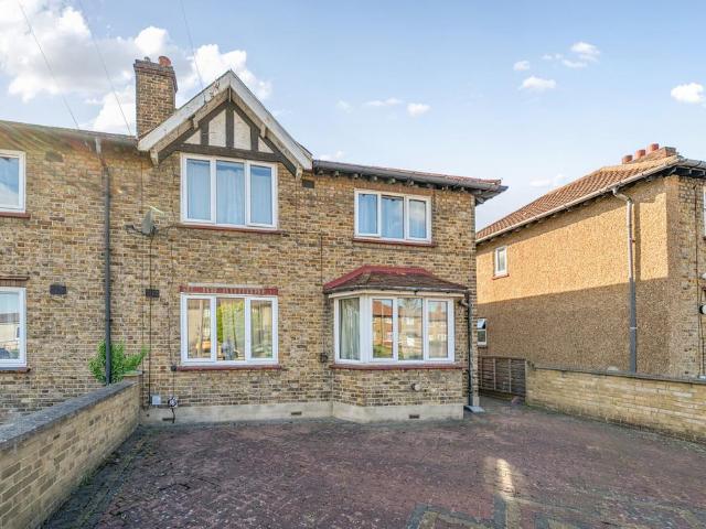 House for sale in Royal Borough of Greenwich, Greater London