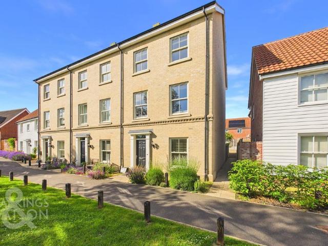 House for sale in Wymondham, Burgh St Peter
