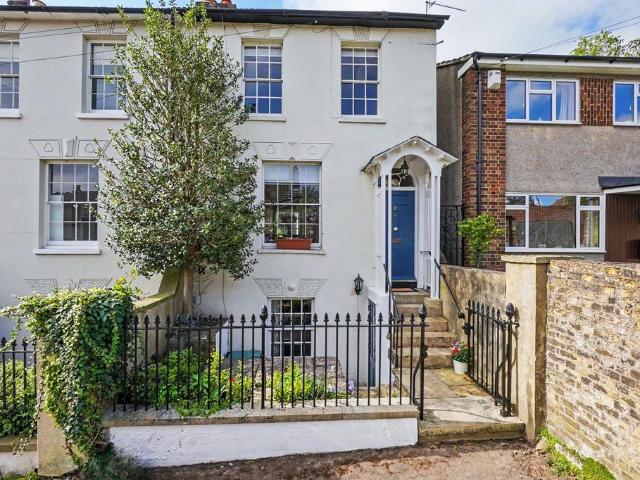 House for sale in Windmill Hill, Hamerton