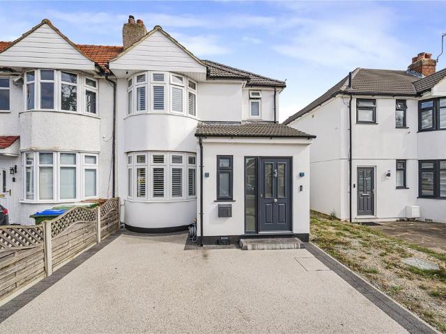 House for sale in London Borough of Bexley, Greater London