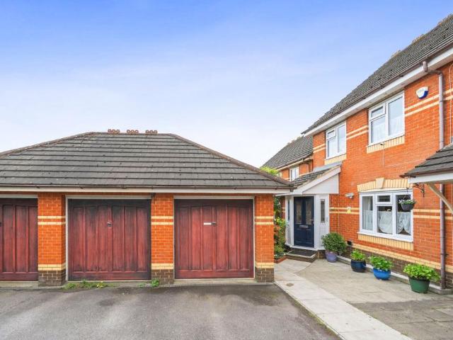 House for sale in Barton Stacey, Hampshire