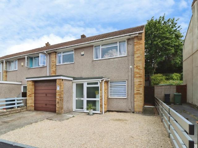 House for sale in Hillfields, Feckenham