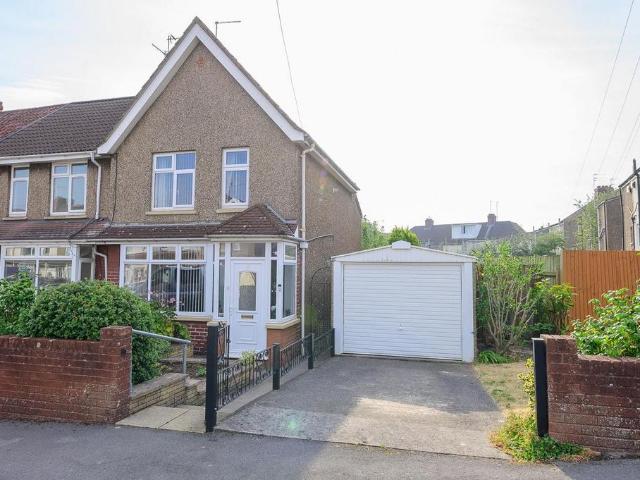 House for sale in Kingswood, South Gloucestershire