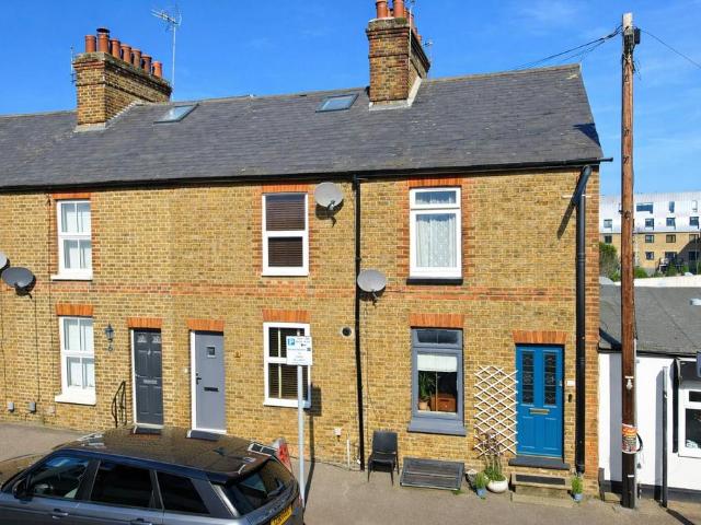 House for sale in Hertford, Colliers End