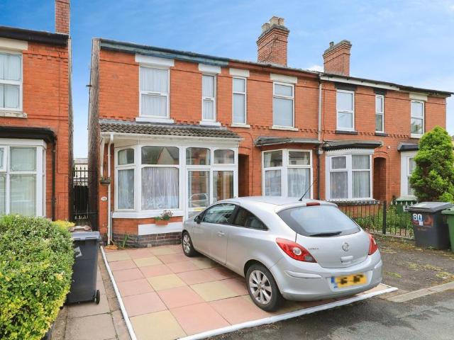 House for sale in Goldthorn Hill, Penn