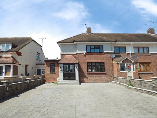 House for sale in Collier Row, Greater London