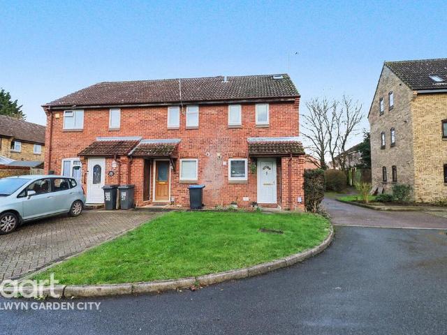House for sale in Hatfield, Fretherne
