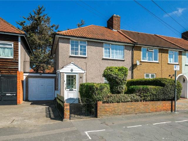 House for sale in Greater London