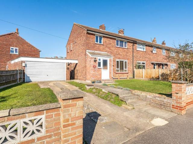 House for sale in Magdalen Estate, Stokesby