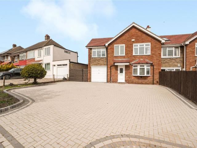 House for sale in Hayes, Greater London