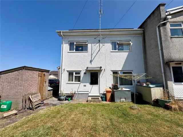 House for sale in Llanybydder, Wales