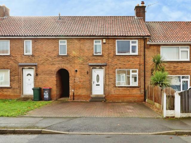 House for sale in Throapham, Rotherham