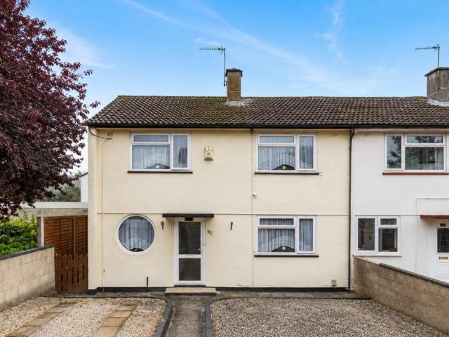 House for sale in Cowley Airfield, The Slade