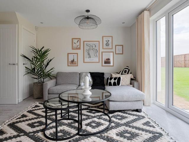 House for sale in Bishopton, Scotland
