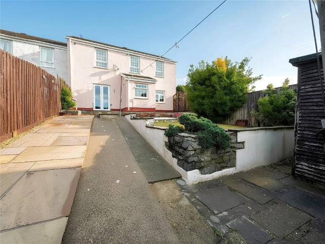 House for sale in Pembroke Dock, Wales