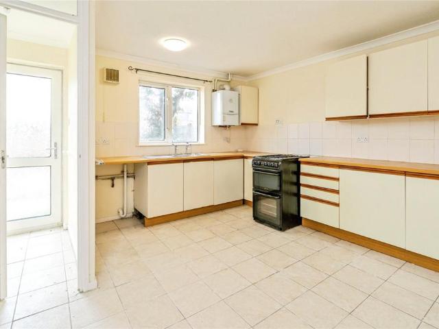 House for sale in Chichester, Littlecote