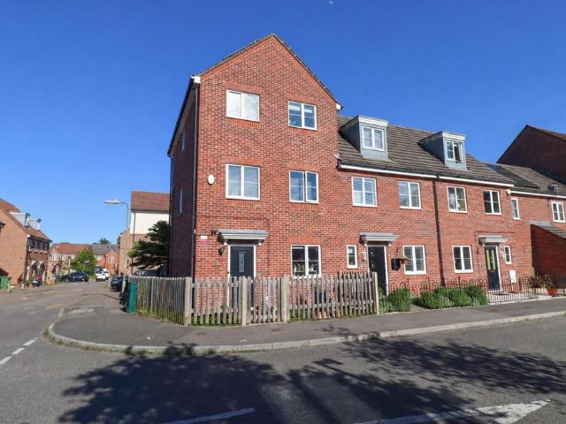 House for sale in North Town, Aldershot