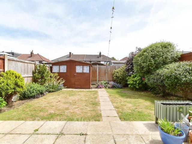 House for sale in Dagenham, Isle Of Man