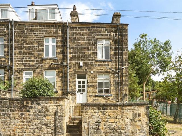 House for sale in Priestthorpe, Bradford