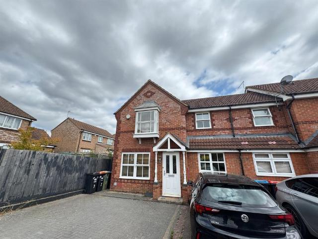 House for sale in Shenley Brook End, Milton Keynes