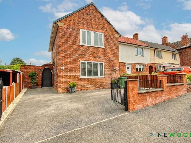 House for sale in Barrow Hill, Loundsley Green