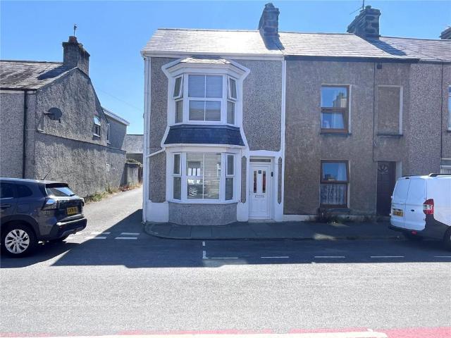 House for sale in Porthmadog