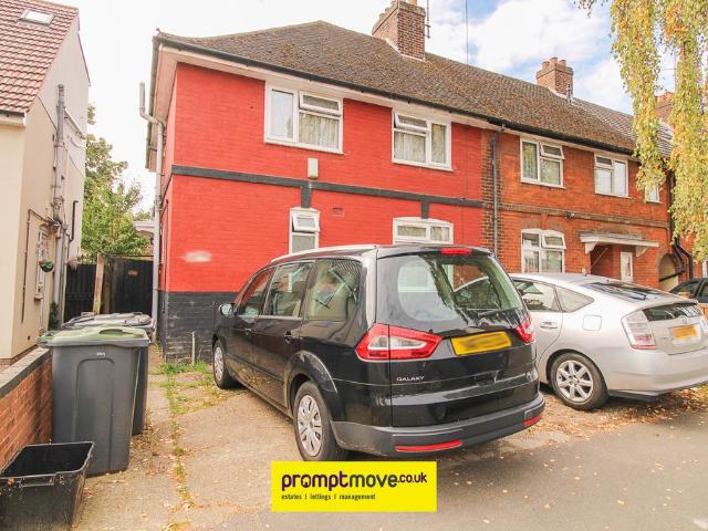 House for sale in Spring Park, Luton