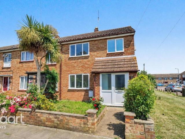 House for sale in Grays, Essex