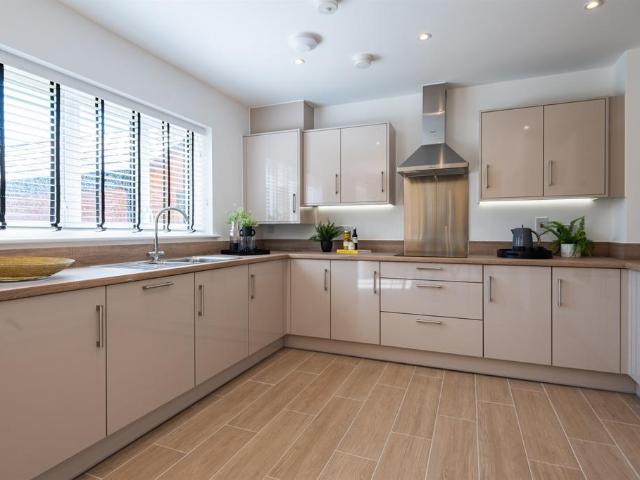 House for sale in Tilbury, Essex