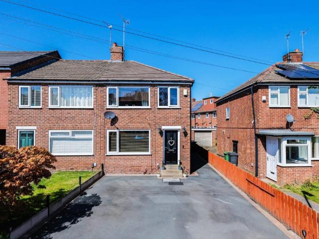 House for sale in Horsforth, West Yorkshire