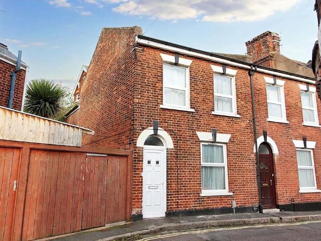 House for sale in Watergate, Devon