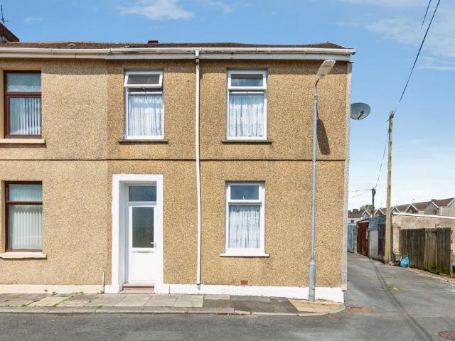 House for sale in Morfa, Llanelli