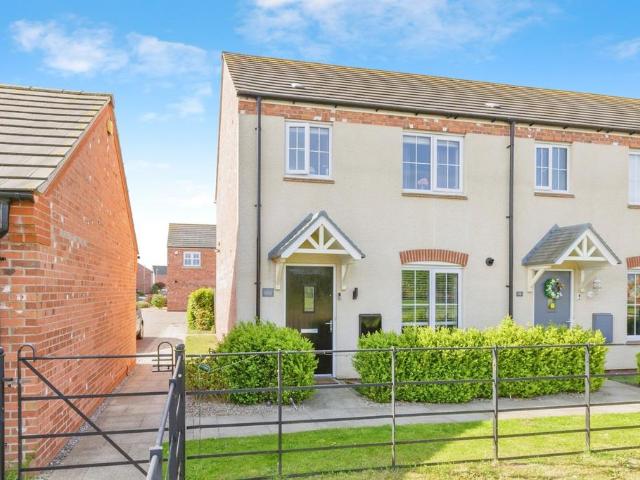 House for sale in Syston, Elmfield