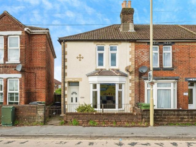 House for sale in Eastleigh, Helford