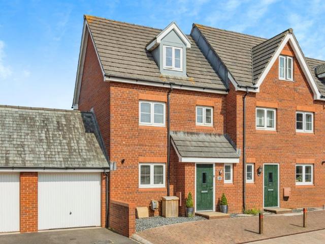 House for sale in Roselands, Livermead