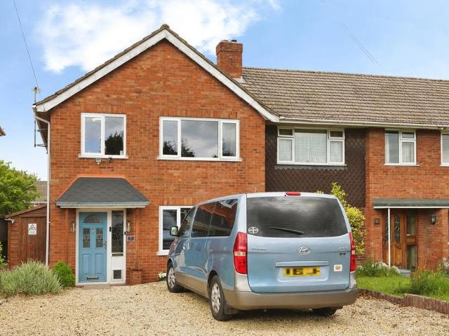House for sale in Saintbridge, Gloucester