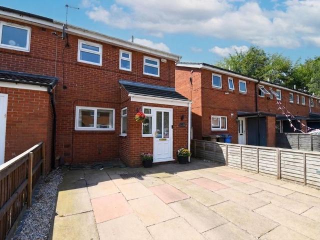House for sale in Salford, Greater Manchester