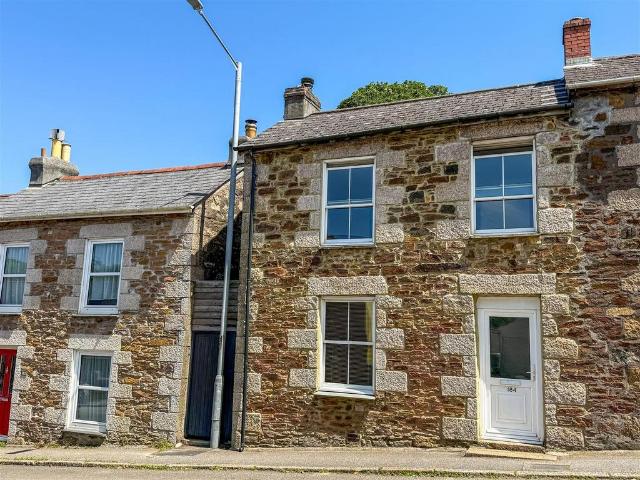 House for sale in Mount Ambrose, Cornwall