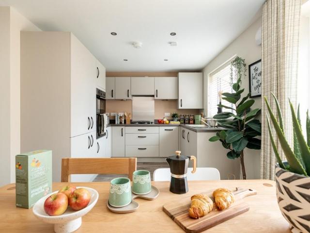 House for sale in North Shoebury, Alton Barnes