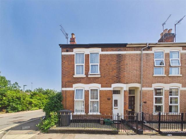 House for sale in Barton, Gloucester