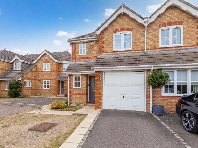 House for sale in Sunningdale